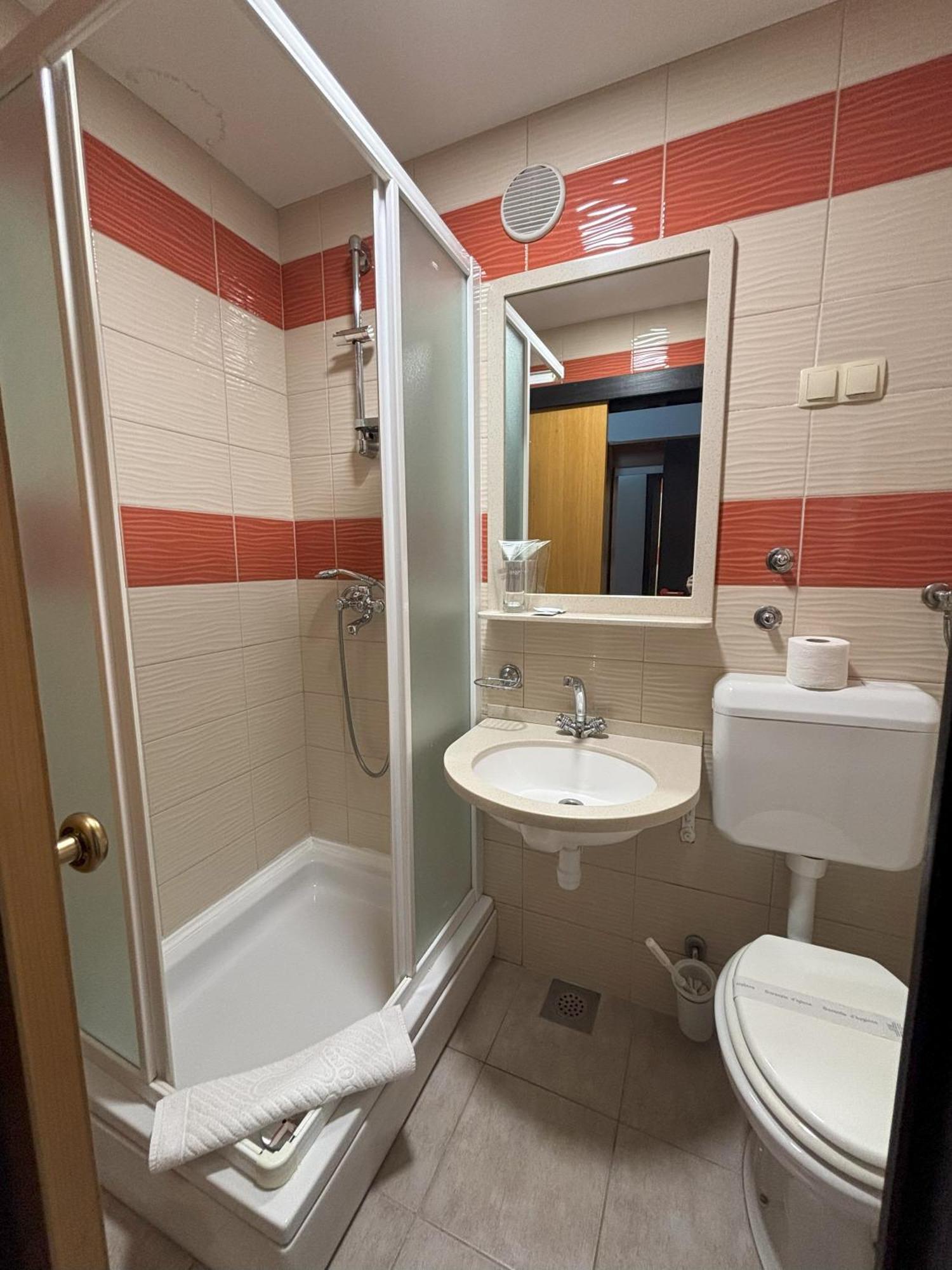 Hotel Park Nasice Экстерьер фото